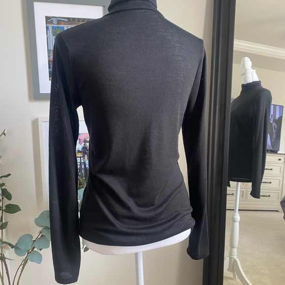 ⏰ A New Day - Fitted Turtleneck Sheer - S - Picture 3 of 5